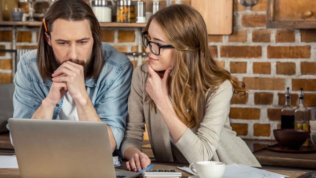 Empréstimo CLT - Usar o FGTS como garantia é seguro para você?