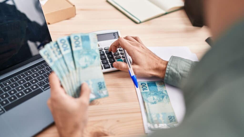 Atenção, MEIs! Contribuição sobe com o novo salário mínimo